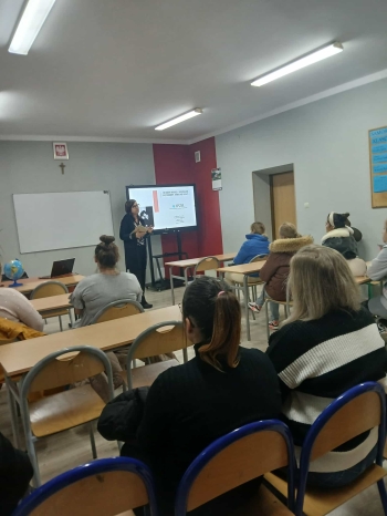 07f3931c-bb66-4f4d-8cc7-bd43c22f21e6