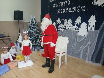 4e09fb9a-07d3-4336-a0b9-17822948c3d2